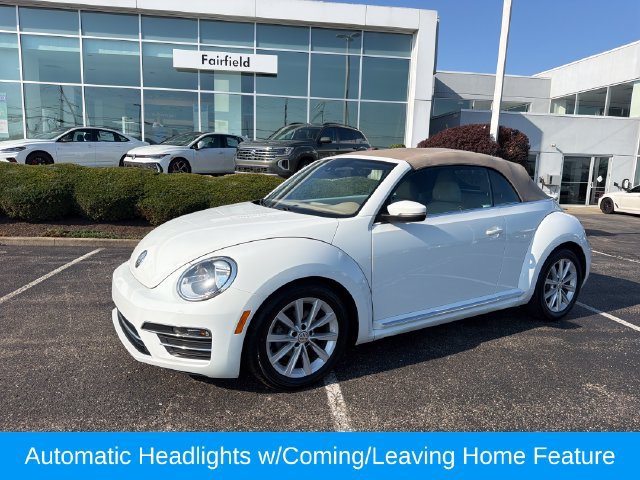 Used 2018 Volkswagen Beetle 2.0T S w/ Style & Comfort Package FWD image 7