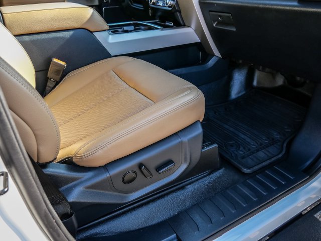Used 2022 Ford F250 Lariat w/ Tremor Off-Road Package AWD/4WD image 16