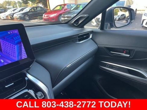 Used 2023 Toyota Venza Limited AWD/4WD image 24