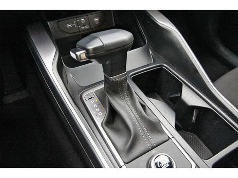 Certified 2026 Kia Sorento LX FWD image 29