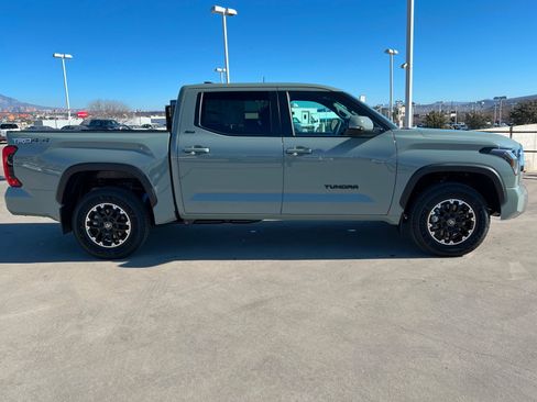 New 2026 Toyota Tundra SR5 image 6