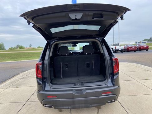 Used 2022 GMC Acadia SLE w/ Elevation Edition FWD image 26