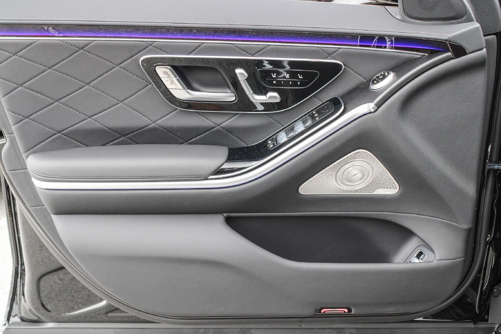 Used 2025 Mercedes-Benz S 580 4MATIC Sedan image 21