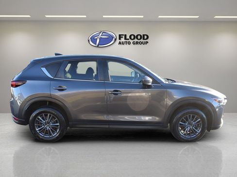 Used 2019 MAZDA CX-5 Touring image 3