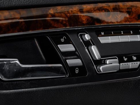Used 2013 Mercedes-Benz S 550 4MATIC image 51