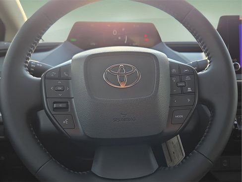 New 2026 Toyota Prius LE image 25