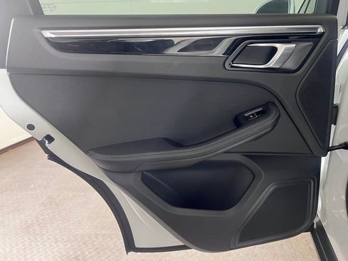 Certified 2023 Porsche Macan Turbo AWD/4WD image 25