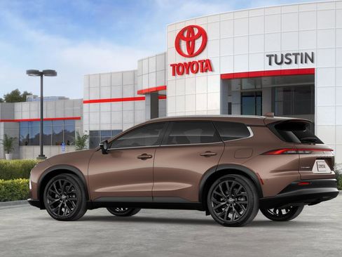 New 2026 Toyota Crown Signia Limited image 7