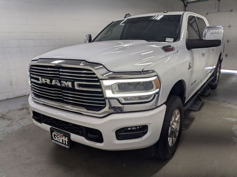 Used 2024 RAM 2500 Laramie AWD/4WD image 11
