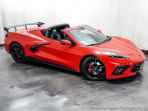 Used 2020 Chevrolet Corvette Stingray Coupe w/ 1LT RWD image 5