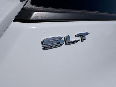 Used 2023 GMC Terrain SLT w/ Tech Package AWD/4WD image 31