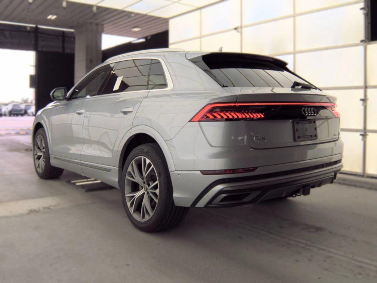 Used 2021 Audi Q8 Premium Plus w/ Premium Plus Package AWD/4WD image 10