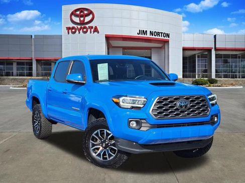 Used 2021 Toyota Tacoma TRD Sport w/ Technology Package RWD image 1