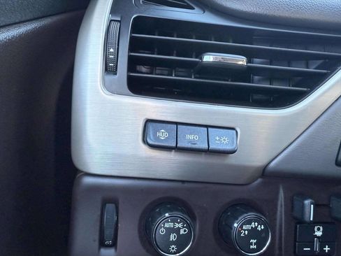 Used 2019 GMC Yukon XL Denali w/ Open Road Package image 31