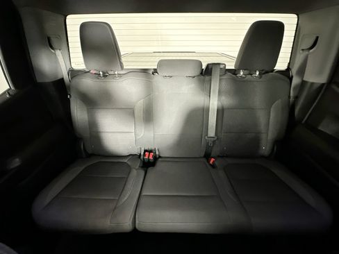 Used 2022 Chevrolet Silverado 1500 Custom w/ Safety Confidence Package AWD/4WD image 13