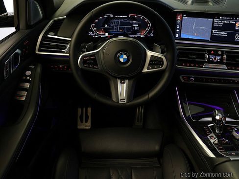 Used 2021 BMW X7 M50i w/ Executive Package image 16