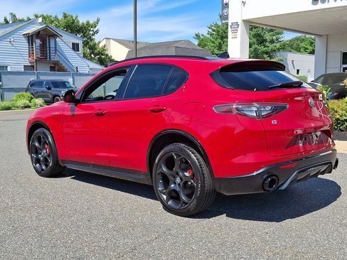 Used 2024 Alfa Romeo Stelvio Veloce AWD/4WD image 6