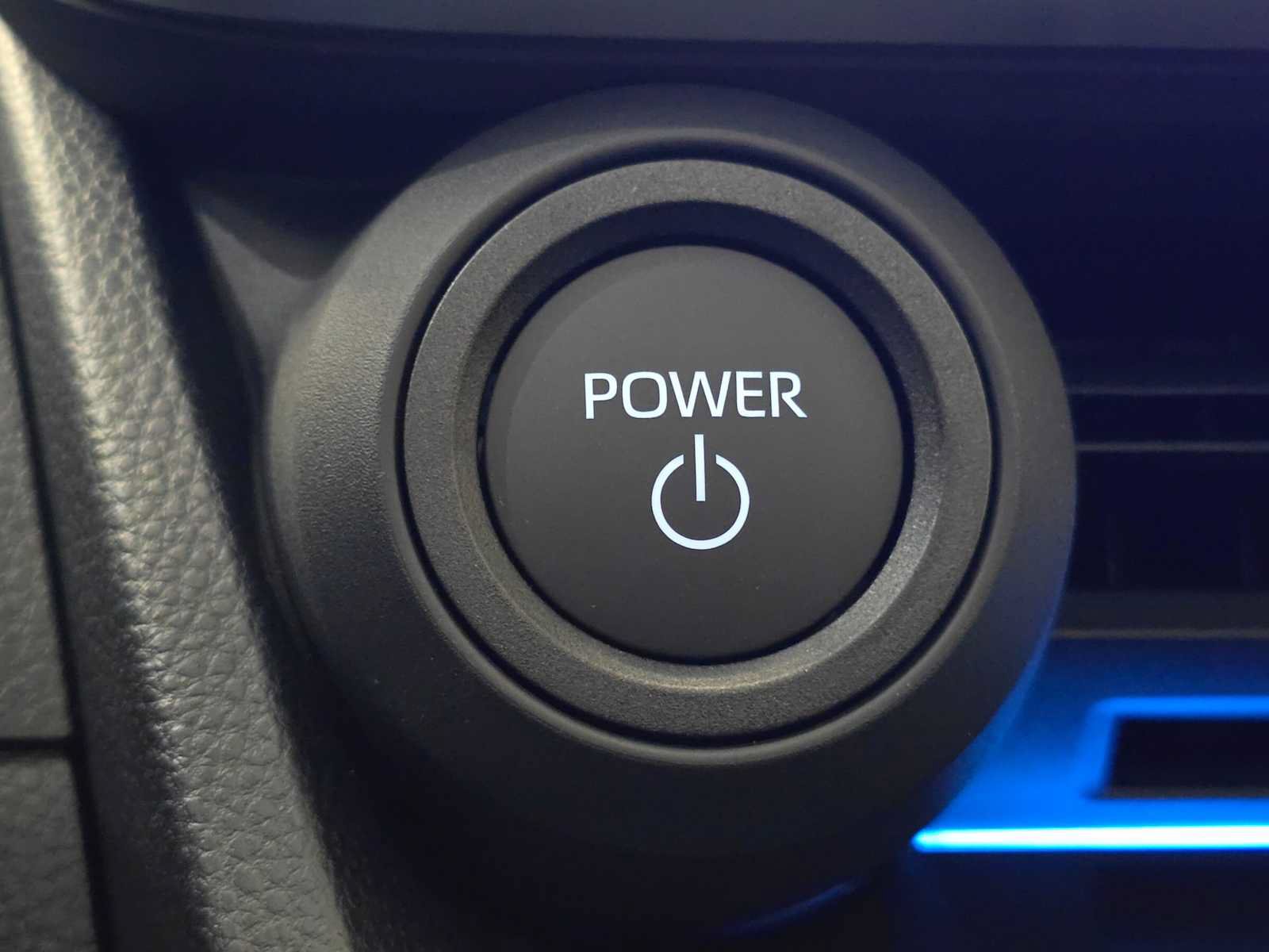 New 2027 Toyota Prius Plug-In Hybrid FWD image 19