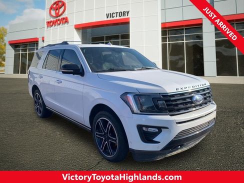 Used 2020 Ford Expedition Limited w/ Equipment Group 303A AWD/4WD image 1