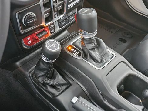 New 2026 Jeep Gladiator Rubicon image 25