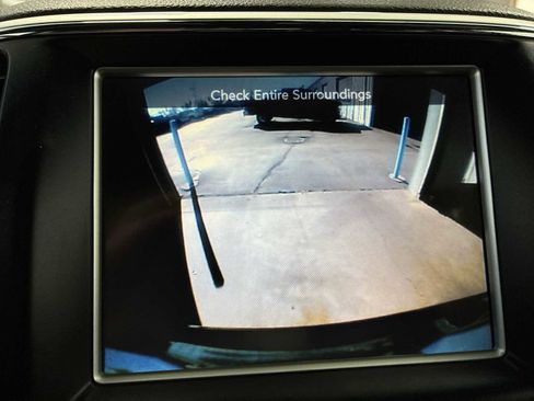 Used 2015 Jeep Grand Cherokee Altitude image 23