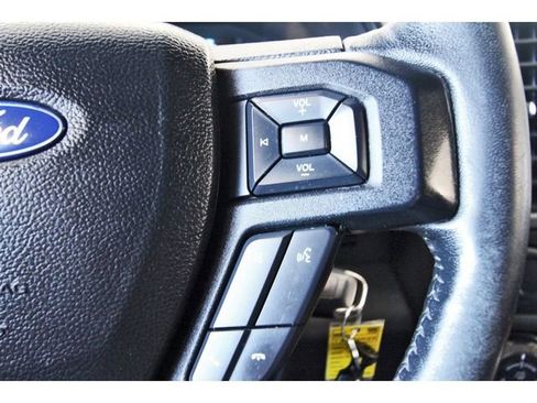 Used 2017 Ford F150 XLT w/ Equipment Group 301A Mid AWD/4WD image 18