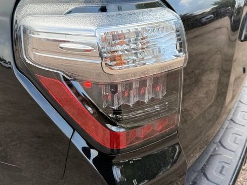 Used 2022 Toyota 4Runner SR5 Premium w/ Wilderness Package (TMS) AWD/4WD image 13