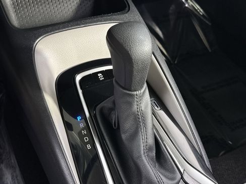 Used 2024 Toyota Corolla LE image 25