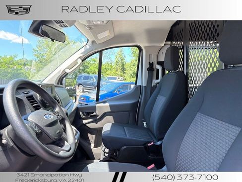 Used 2024 Ford Transit 250 Low Roof w/ Exterior Upgrade Package RWD image 3