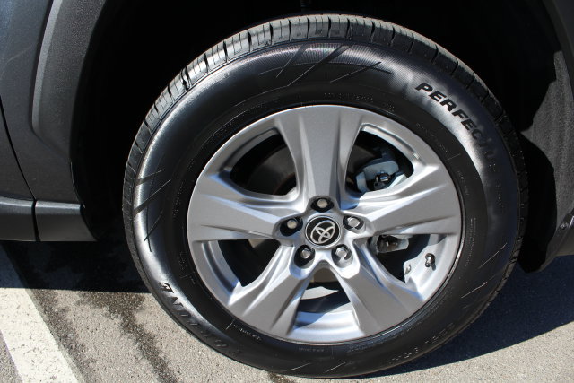 Certified 2025 Toyota RAV4 XLE AWD/4WD image 12