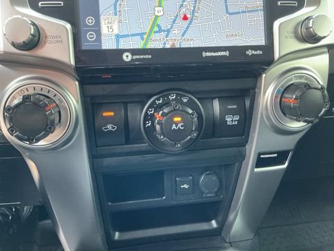 Certified 2023 Toyota 4Runner SR5 Premium w/ SR5 Premium Package AWD/4WD image 17