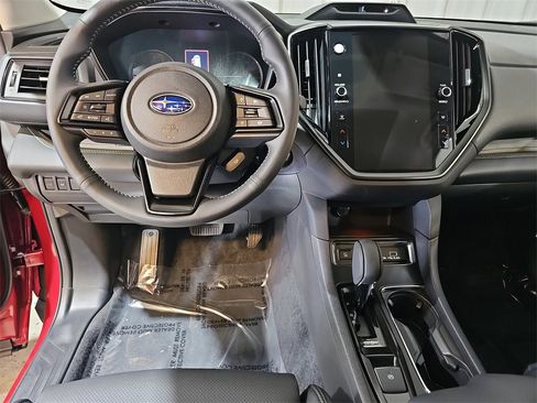 New 2025 Subaru Ascent Bronze Edition w/ Onyx Package image 18