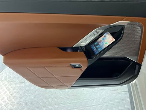 New 2026 BMW i7 eDrive50 w/ M Sport Package image 32