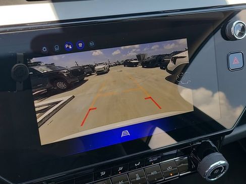 New 2027 Chevrolet Bolt LT FWD image 29