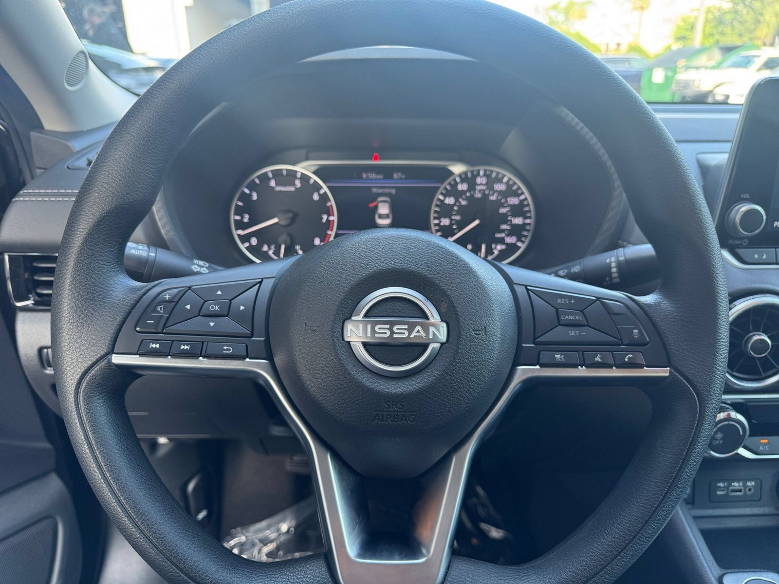 Used 2025 Nissan Sentra SV FWD image 25