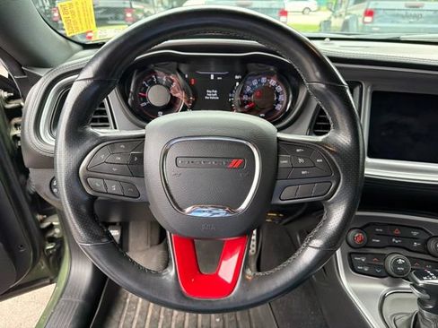 Used 2020 Dodge Challenger SXT w/ Plus Package AWD/4WD image 17