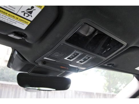 Used 2024 Land Rover Range Rover Evoque S AWD/4WD image 25