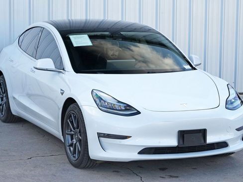 Used 2019 Tesla Model 3 Mid Range image 52