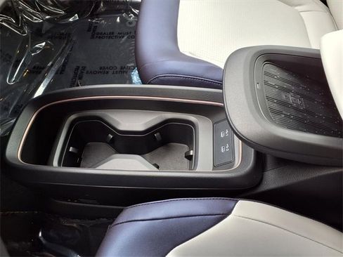 New 2026 Nissan Leaf SV+ image 17