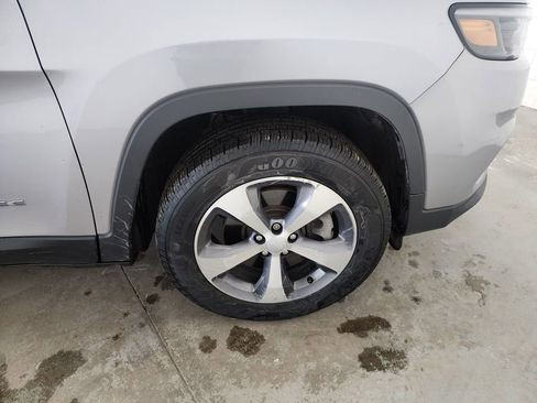 Used 2020 Jeep Cherokee Limited w/ Advanced Safety Group image 42