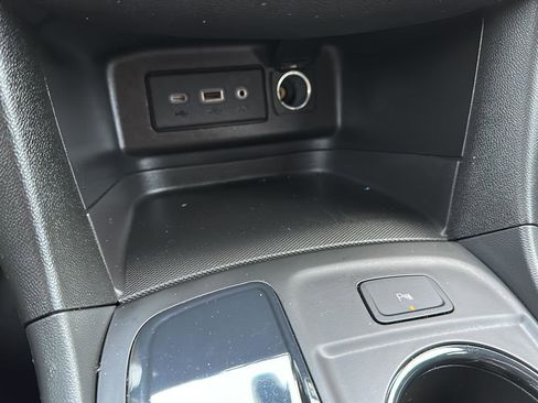 Certified 2022 Chevrolet Equinox RS image 37