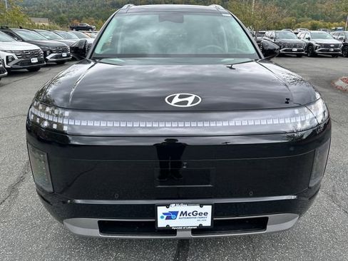 New 2026 Hyundai Ioniq 9 Limited w/ Tow & Go Package image 8