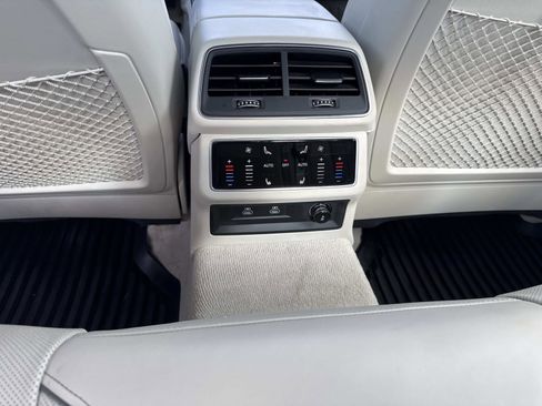 Used 2025 Audi A6 3.0T Prestige w/ Prestige Package image 15
