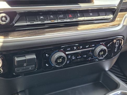 New 2025 Chevrolet Silverado 1500 LT image 14