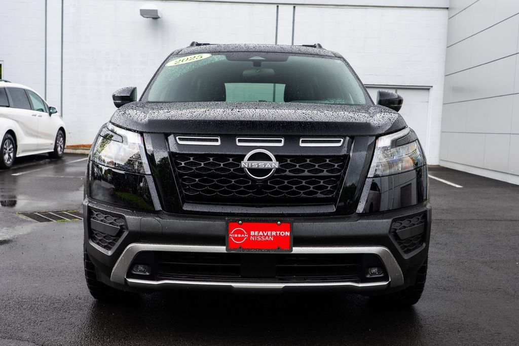 Used 2025 Nissan Pathfinder Rock Creek AWD/4WD image 2