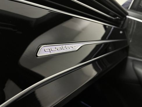 Used 2020 Audi Q7 3.0T Prestige image 17