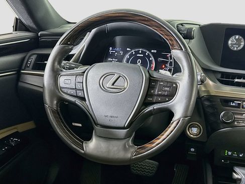 Used 2020 Lexus ES 350 w/ Premium Package FWD image 10
