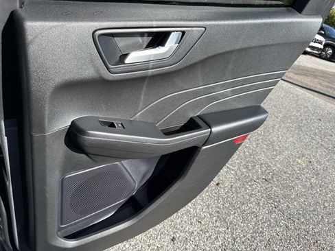 Used 2024 Ford Escape ST-Line image 21