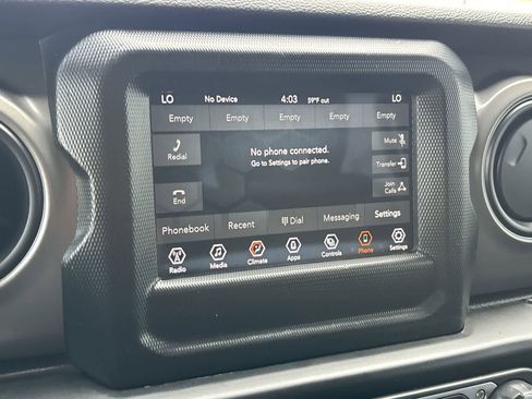 Certified 2022 Jeep Wrangler Unlimited Sport AWD/4WD image 22
