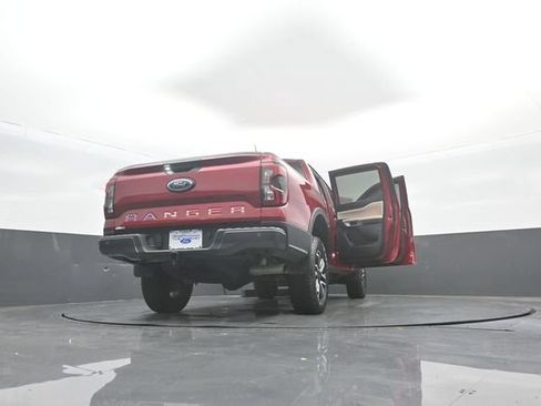 Certified 2025 Ford Ranger Lariat w/ FX4 Off-Road Package AWD/4WD image 45
